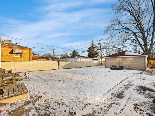 3602 Madison Street, Bellwood, IL 60104