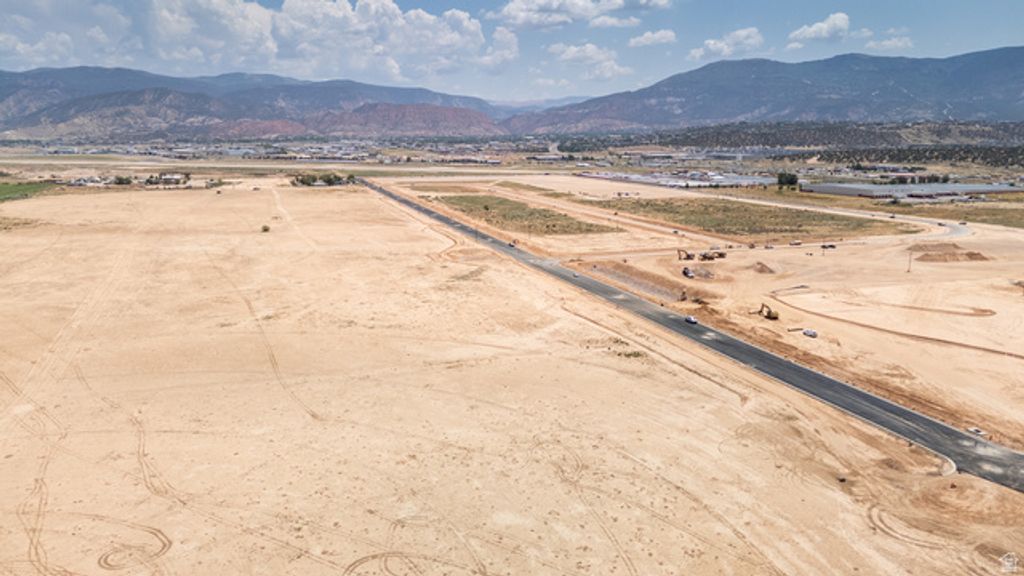 Image 7 of property listing at 800 N LUND HWY 14.89 ACRES W/ WATER, Cedar City, UT 84721