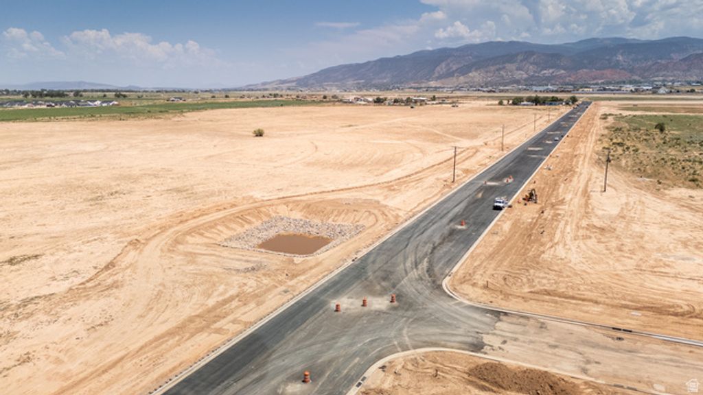 Image 10 of property listing at 800 N LUND HWY 14.89 ACRES W/ WATER, Cedar City, UT 84721