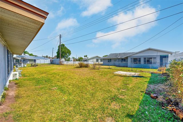 708 TAM O SHANTER AVENUE, Sun City Center, FL 33573