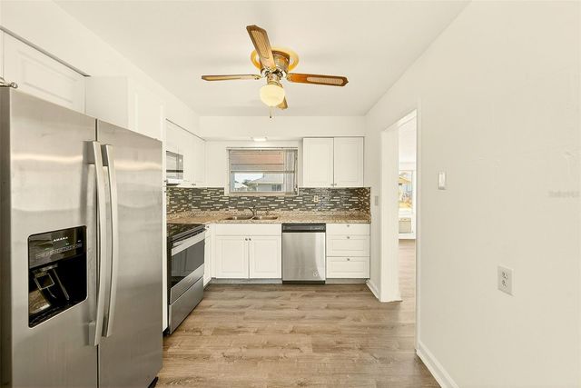 708 TAM O SHANTER AVENUE, Sun City Center, FL 33573