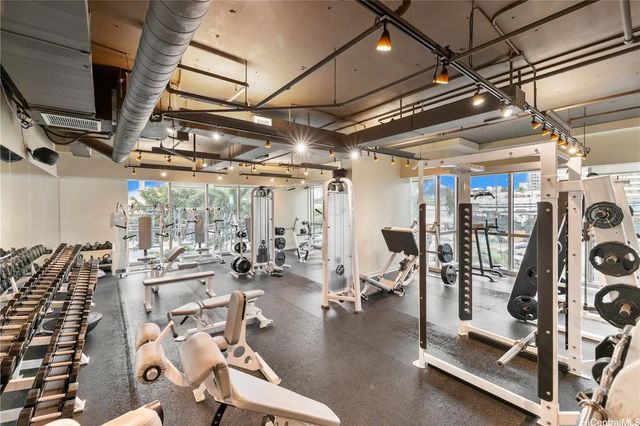 1177 Queen Street 708, Honolulu, HI 96814