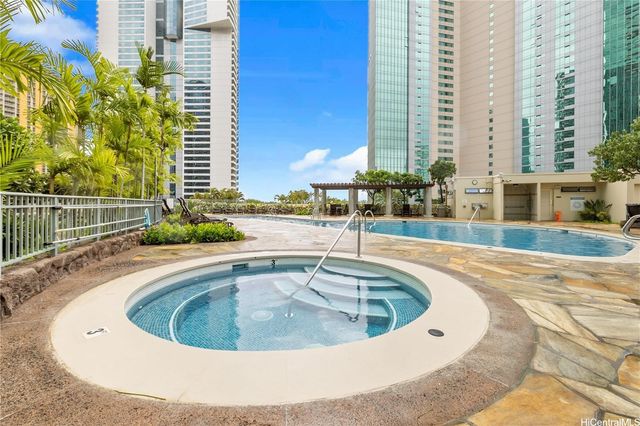 1177 Queen Street 708, Honolulu, HI 96814