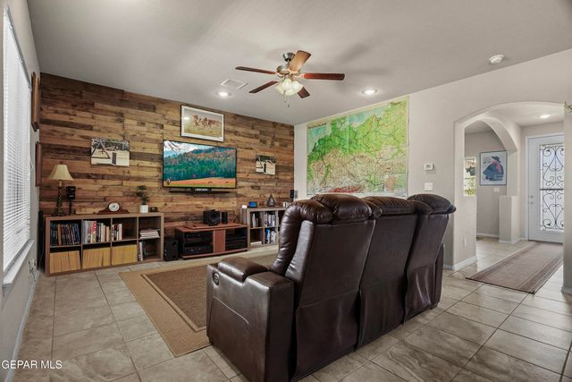 7416 RED CEDAR Drive, El Paso, TX 79911