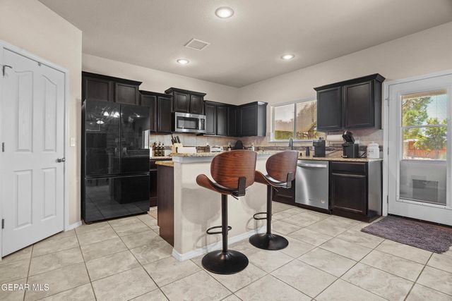 7416 RED CEDAR Drive, El Paso, TX 79911