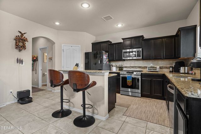 7416 RED CEDAR Drive, El Paso, TX 79911