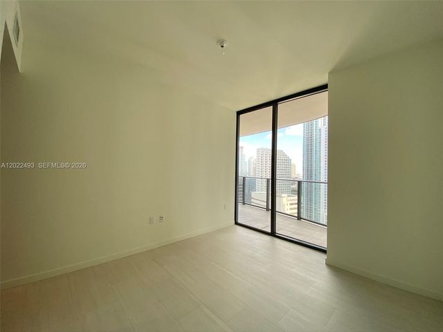 1000 Brickell Plz 2715, Miami, FL 33131