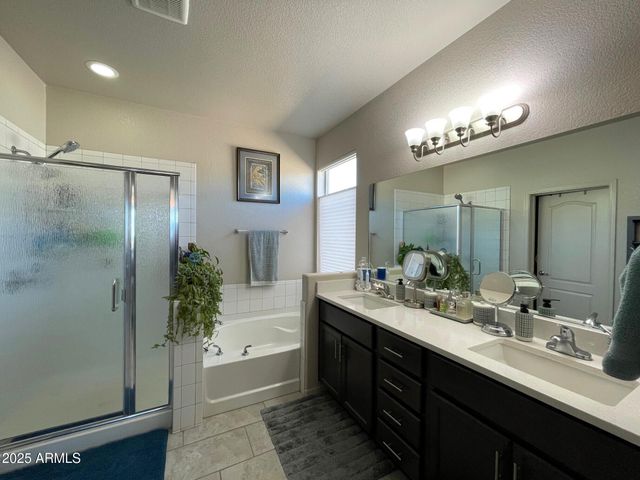 1462 W SHEEP WASH Way, Benson, AZ 85602