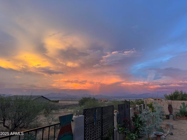 1462 W SHEEP WASH Way, Benson, AZ 85602