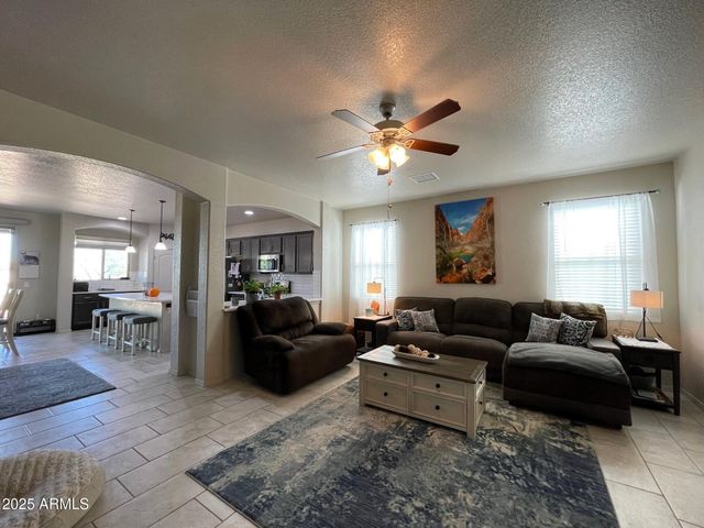 1462 W SHEEP WASH Way, Benson, AZ 85602