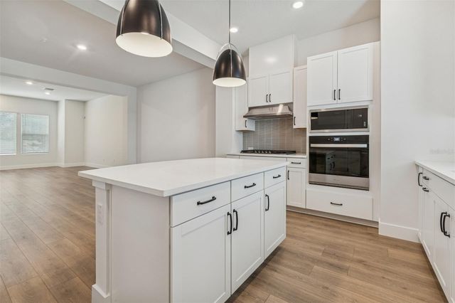 6605 N NEBRASKA AVENUE 15, Tampa, FL 33604