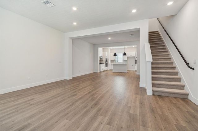 6605 N NEBRASKA AVENUE 15, Tampa, FL 33604