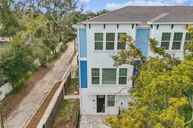 6605 N NEBRASKA AVENUE 15, Tampa, FL 33604