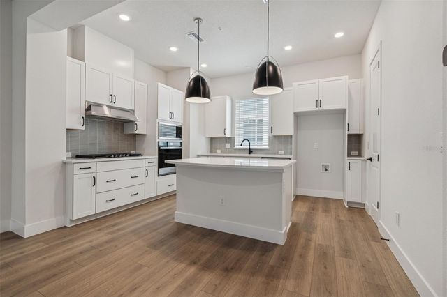 6605 N NEBRASKA AVENUE 15, Tampa, FL 33604