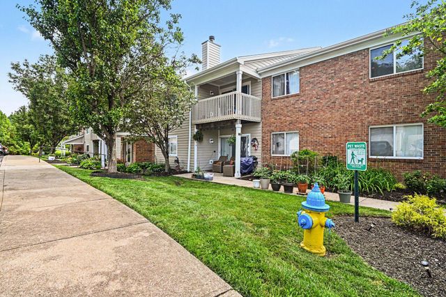 490 Lakeview Drive, 205, Newport, KY 41071