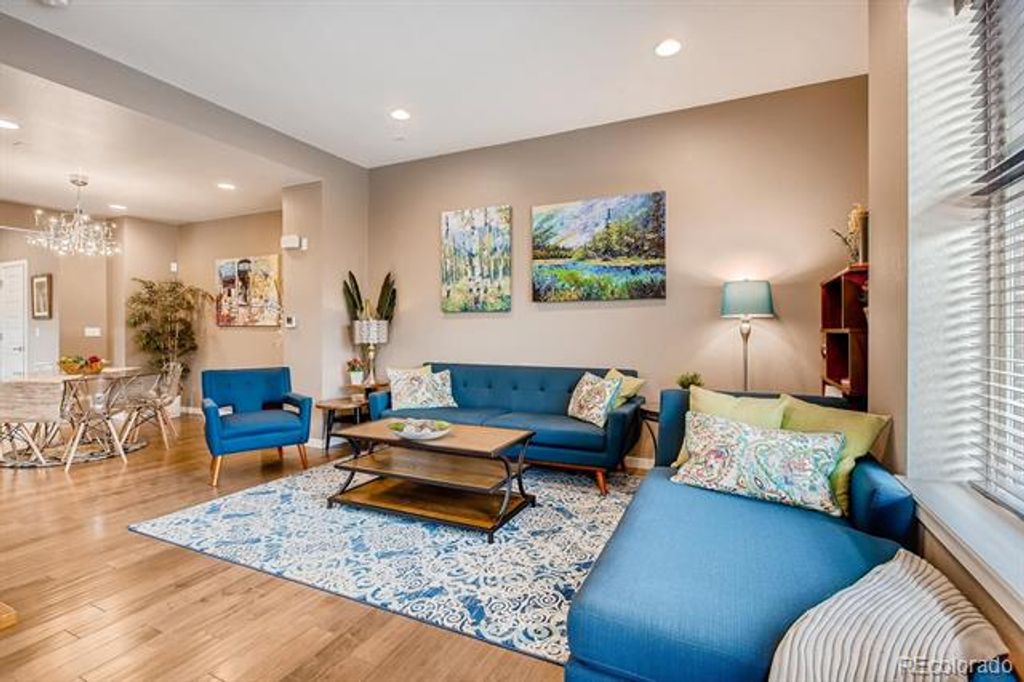 10068 Town Ridge Lane, Lone Tree, CO 80124