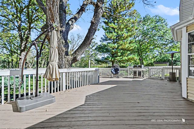 714 Dartmouth Drive, Island Lake, IL 60042