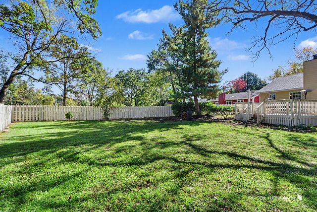 714 Dartmouth Drive, Island Lake, IL 60042