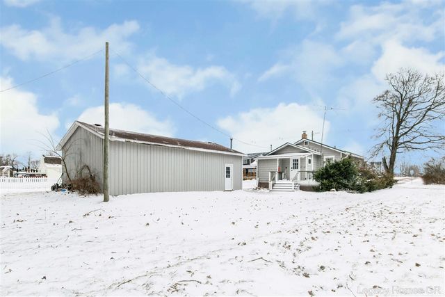 1002 St Joseph Street, South Haven, MI 49090