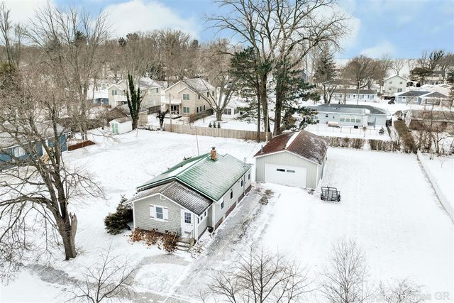 1002 St Joseph Street, South Haven, MI 49090