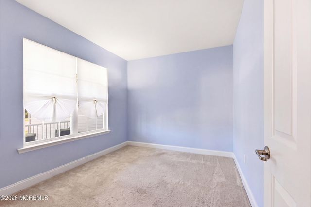 10 Colliers Court, Jackson, NJ 08527