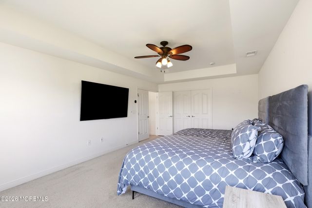 10 Colliers Court, Jackson, NJ 08527