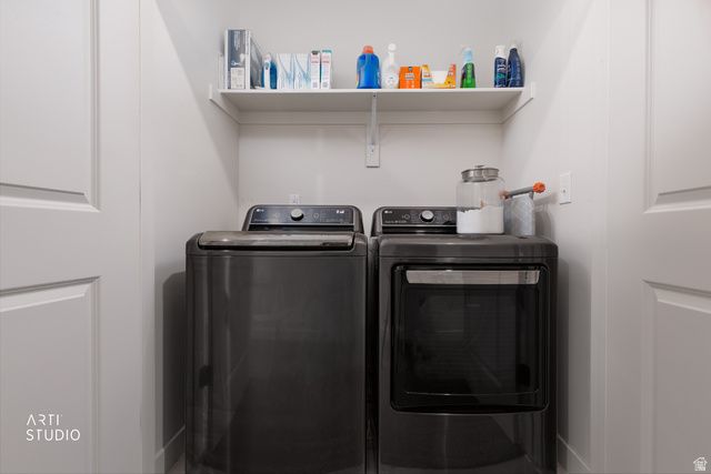 1006 W SAPPHIRE PEAK DR, Bluffdale, UT 84065