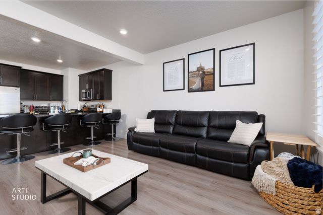 1006 W SAPPHIRE PEAK DR, Bluffdale, UT 84065