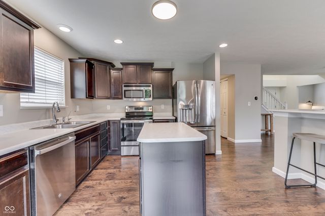 814 Cherry Tree Lane, Greenwood, IN 46143