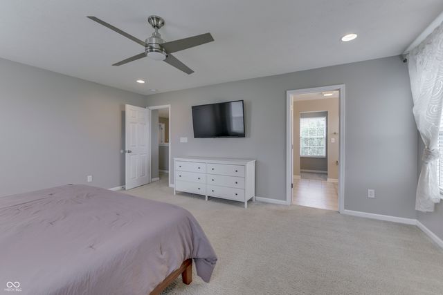 814 Cherry Tree Lane, Greenwood, IN 46143