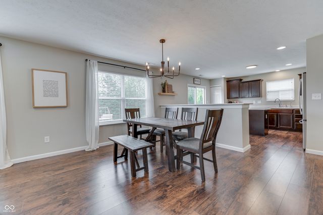 814 Cherry Tree Lane, Greenwood, IN 46143