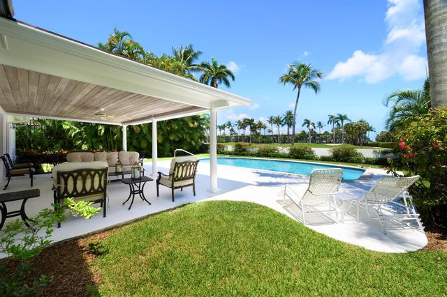 201 Pendleton Avenue, Palm Beach, FL 33480