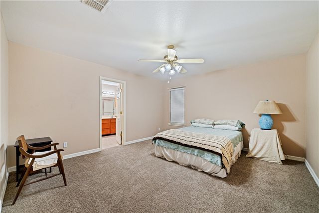 2839 Mckinzie 10, Corpus Christi, TX 78410
