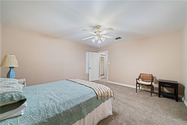 2839 Mckinzie 10, Corpus Christi, TX 78410