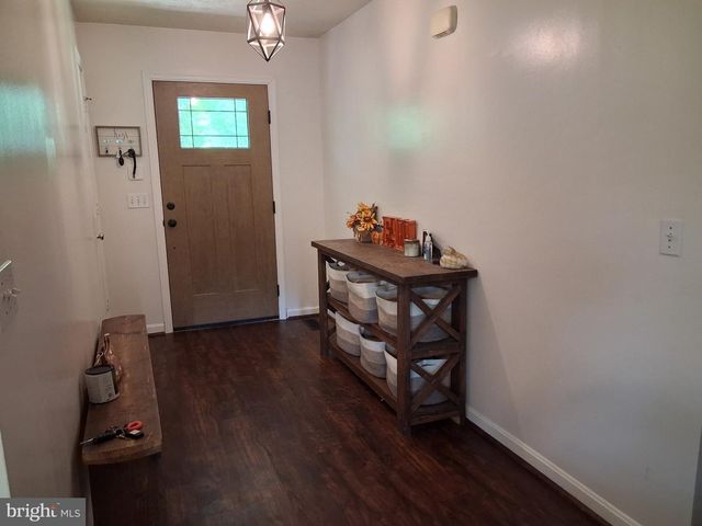22 KELLEY HILL LN, Fredericksburg, VA 22406