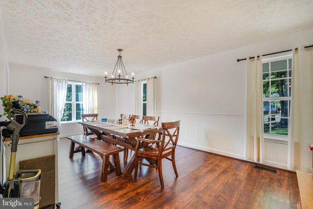 22 KELLEY HILL LN, Fredericksburg, VA 22406