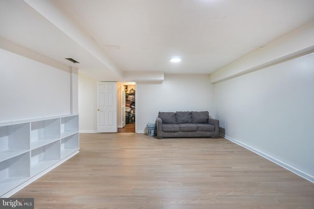 22 KELLEY HILL LN, Fredericksburg, VA 22406