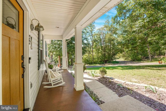 22 KELLEY HILL LN, Fredericksburg, VA 22406