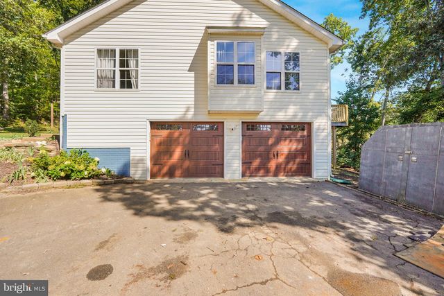 22 KELLEY HILL LN, Fredericksburg, VA 22406