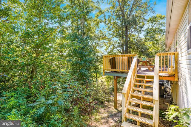 22 KELLEY HILL LN, Fredericksburg, VA 22406