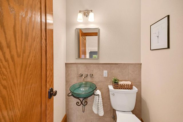 5426 Diversey BOULEVARD, Whitefish Bay, WI 53217