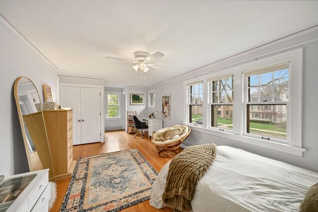 5426 Diversey BOULEVARD, Whitefish Bay, WI 53217