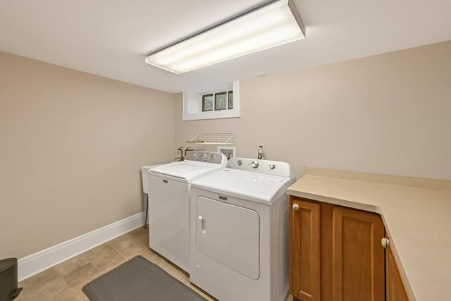 5426 Diversey BOULEVARD, Whitefish Bay, WI 53217