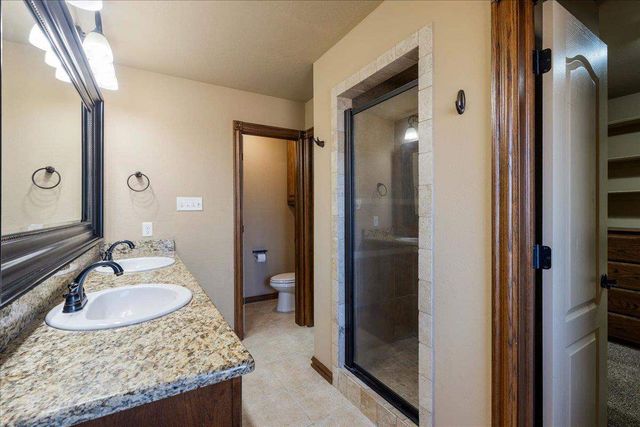 1110 Apple Creek Dr, Elgin, OK 73538