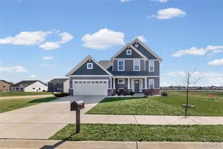 2562 Windsor Crest Court, Belleville, IL 62221