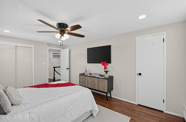 21 Monmouth Street, Hazlet, NJ 07730