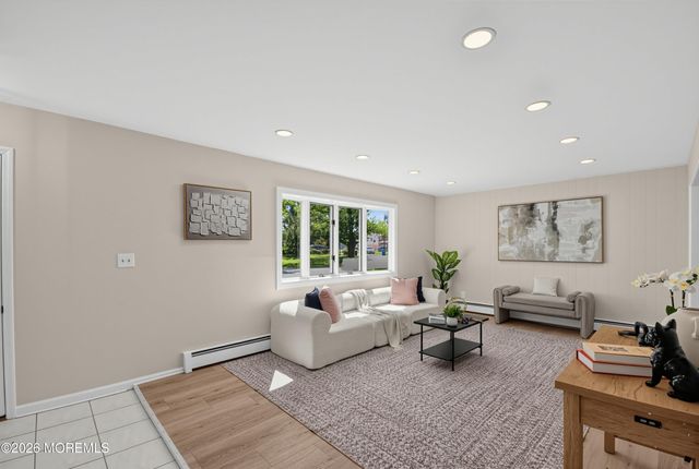 21 Monmouth Street, Hazlet, NJ 07730