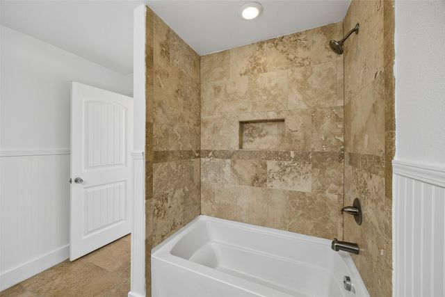 3335 Burlingdell Avenue, Dallas, TX 75211