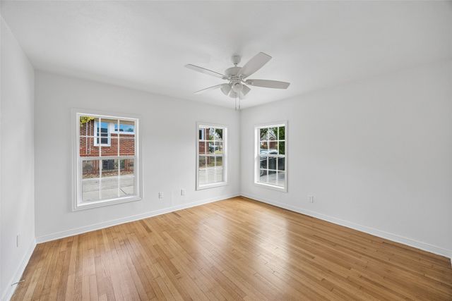 3335 Burlingdell Avenue, Dallas, TX 75211