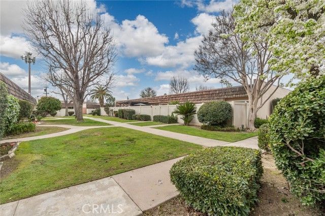 3800 Stockdale 8, Bakersfield, CA 93309